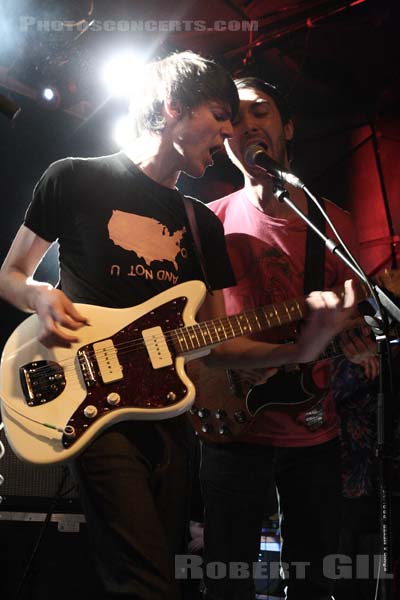 LOS CAMPESINOS - 2008-03-04 - PARIS - Nouveau Casino - Tom Bromley - Neil Beale